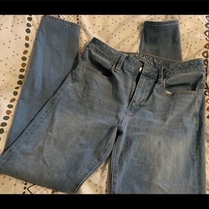 American Eagle High Rise Size 8